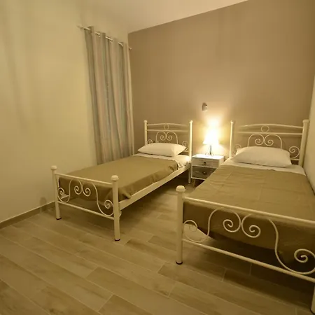 Moutros Cozy Semesterbostad Sokrákion